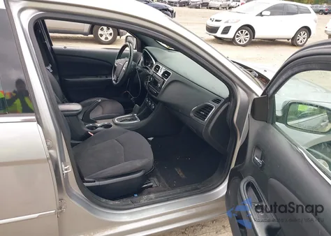 2014 Chrysler 200 Touring из США, поврежденный, VIN 1C3CCBBB0EN214189